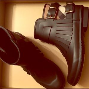 Burberry rain boots